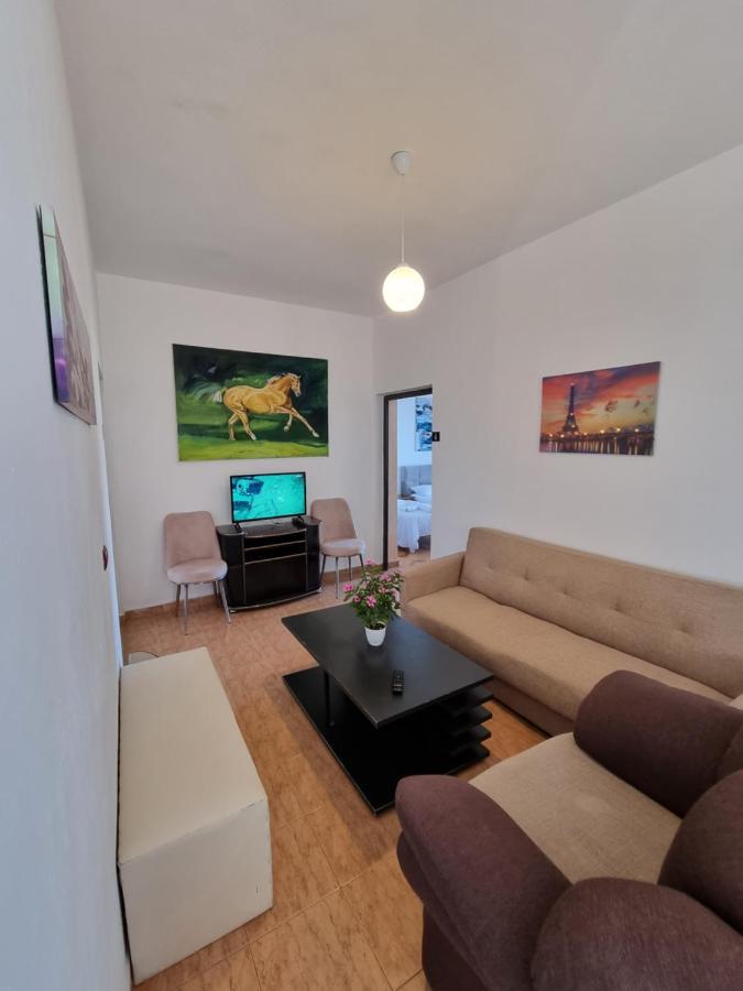 Guest House Vila Elezi Durres Luaran gambar